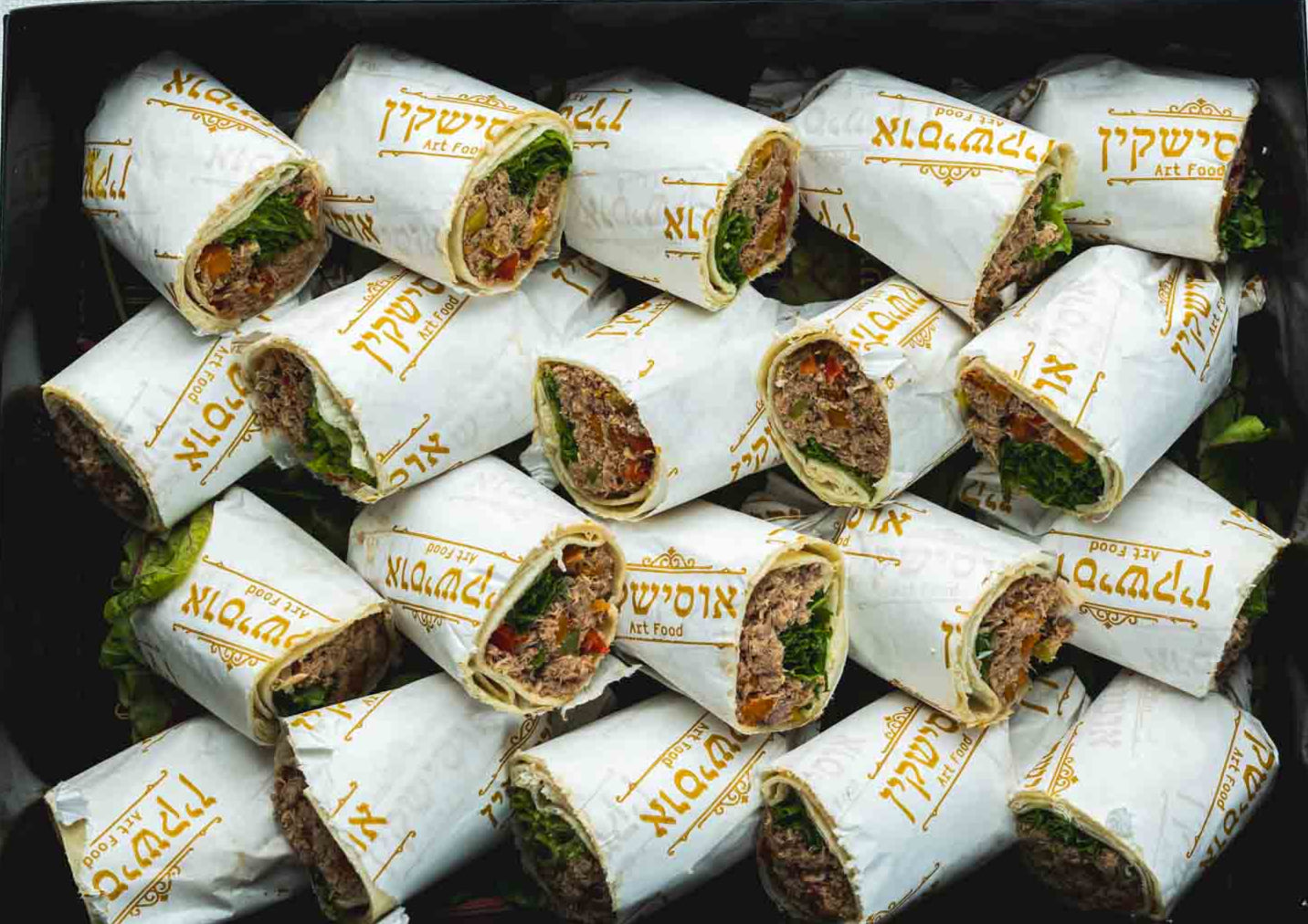 טורטיות במילוי סלט טונה